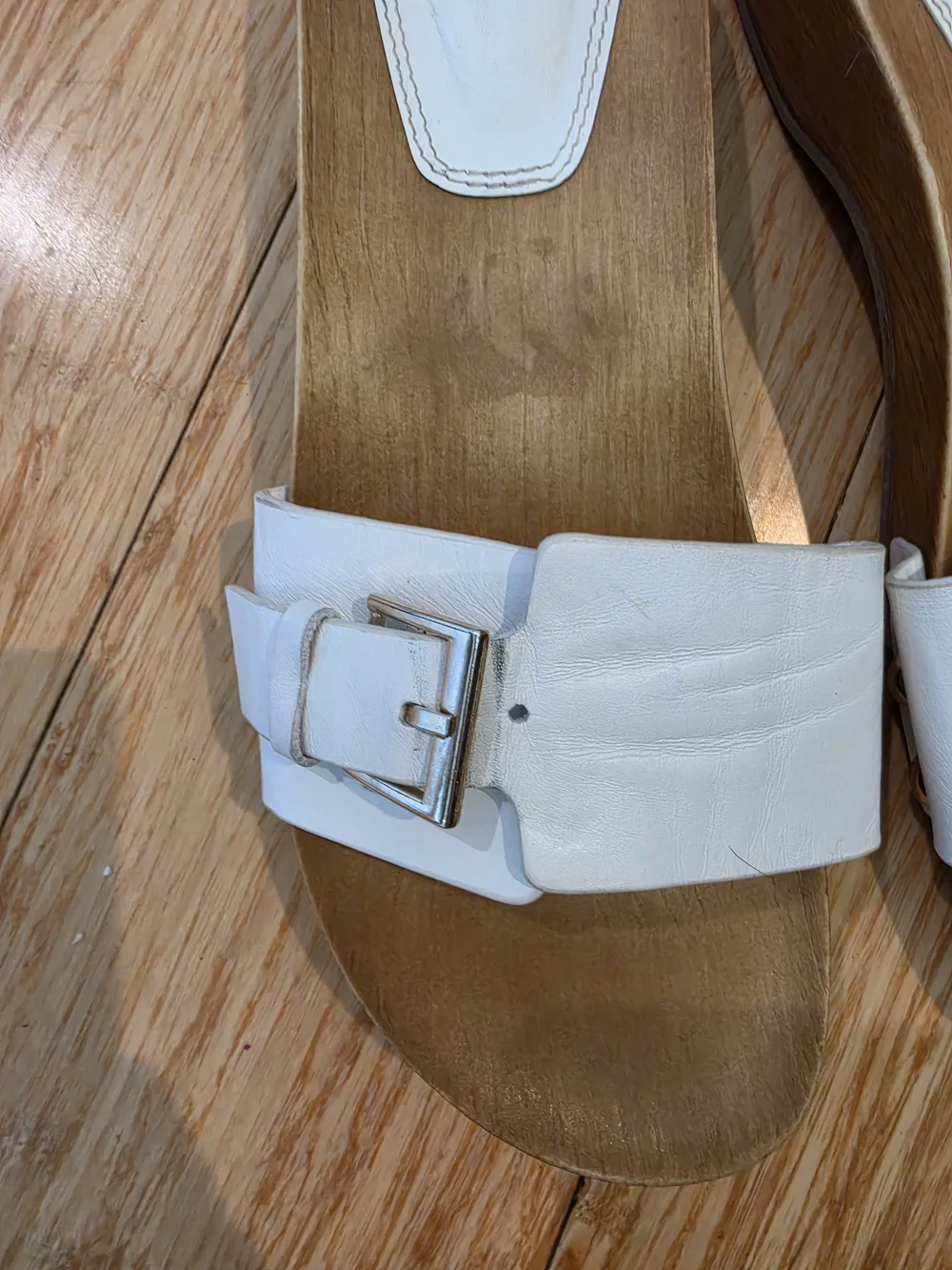 Zara White Leather Buckle Slide Sandals - Picture 3 of 6